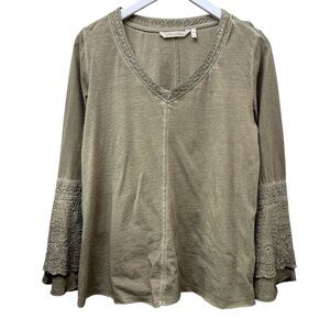 Soft Surroundings Boho Tee Size Medium Petite Green Distressed Womens Top